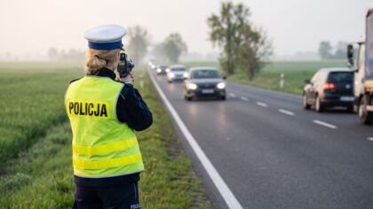 Ostrożność na drodze kluczem do uniknięcia tragedii – apel policji!